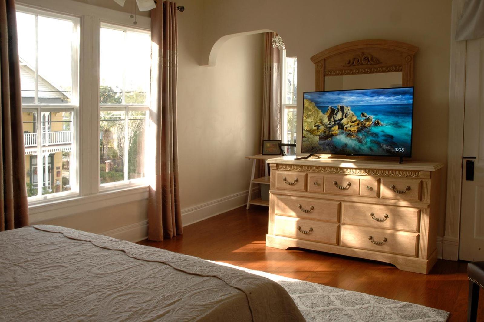 סיינט אגוסטין Mayli Place Luxury King Suite Downtown St Augustine מראה חיצוני תמונה